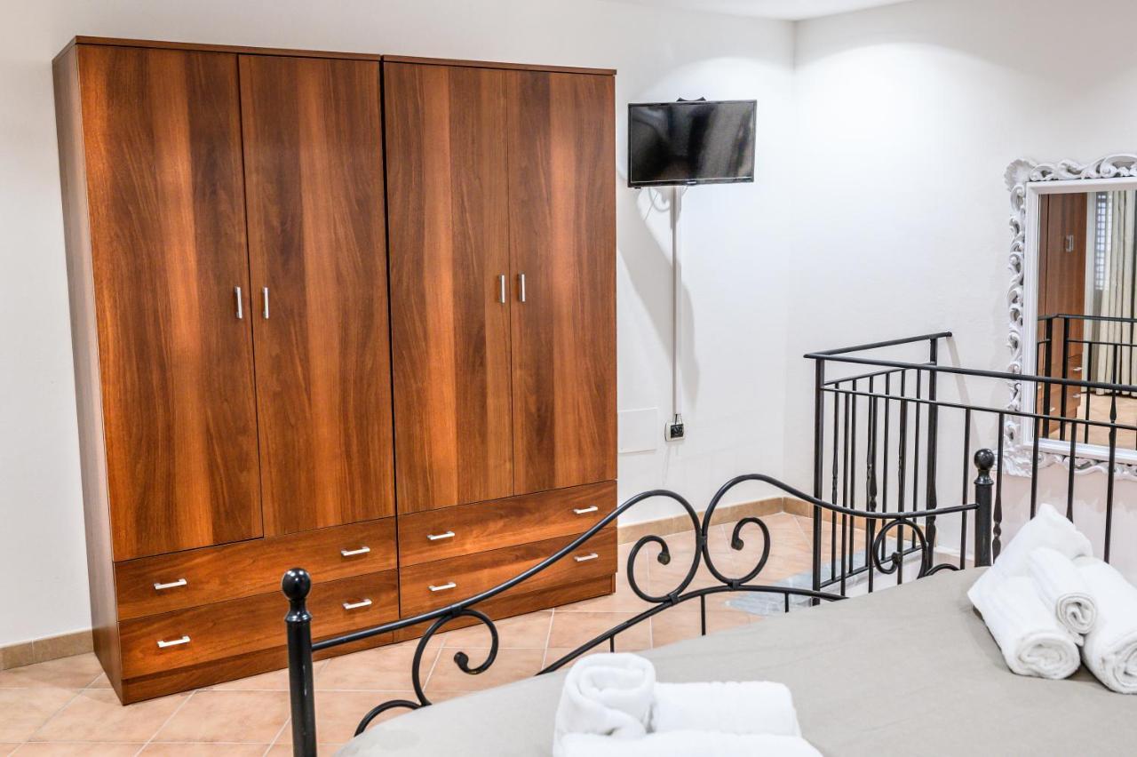 Daria'S Home Apartament Палермо Екстер'єр фото